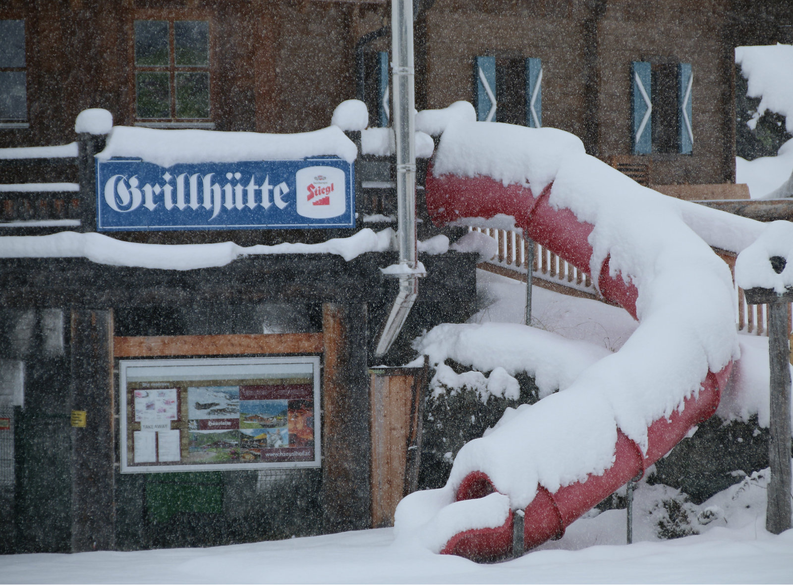 30-50 cm friss hó Kaprunban - Fotó: Stánicz Balázs