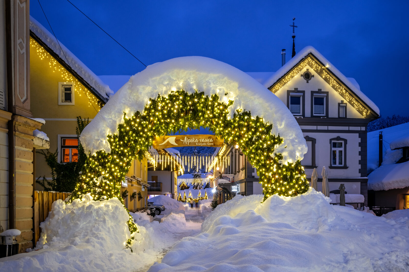 Alpine-Village-Kranjska-Gora-photo-Andrej-Tarfila.jpg