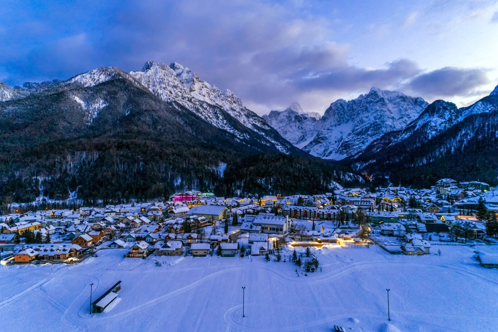 Kranjska-Gora-photo-Andrej-Tarfila.jpg