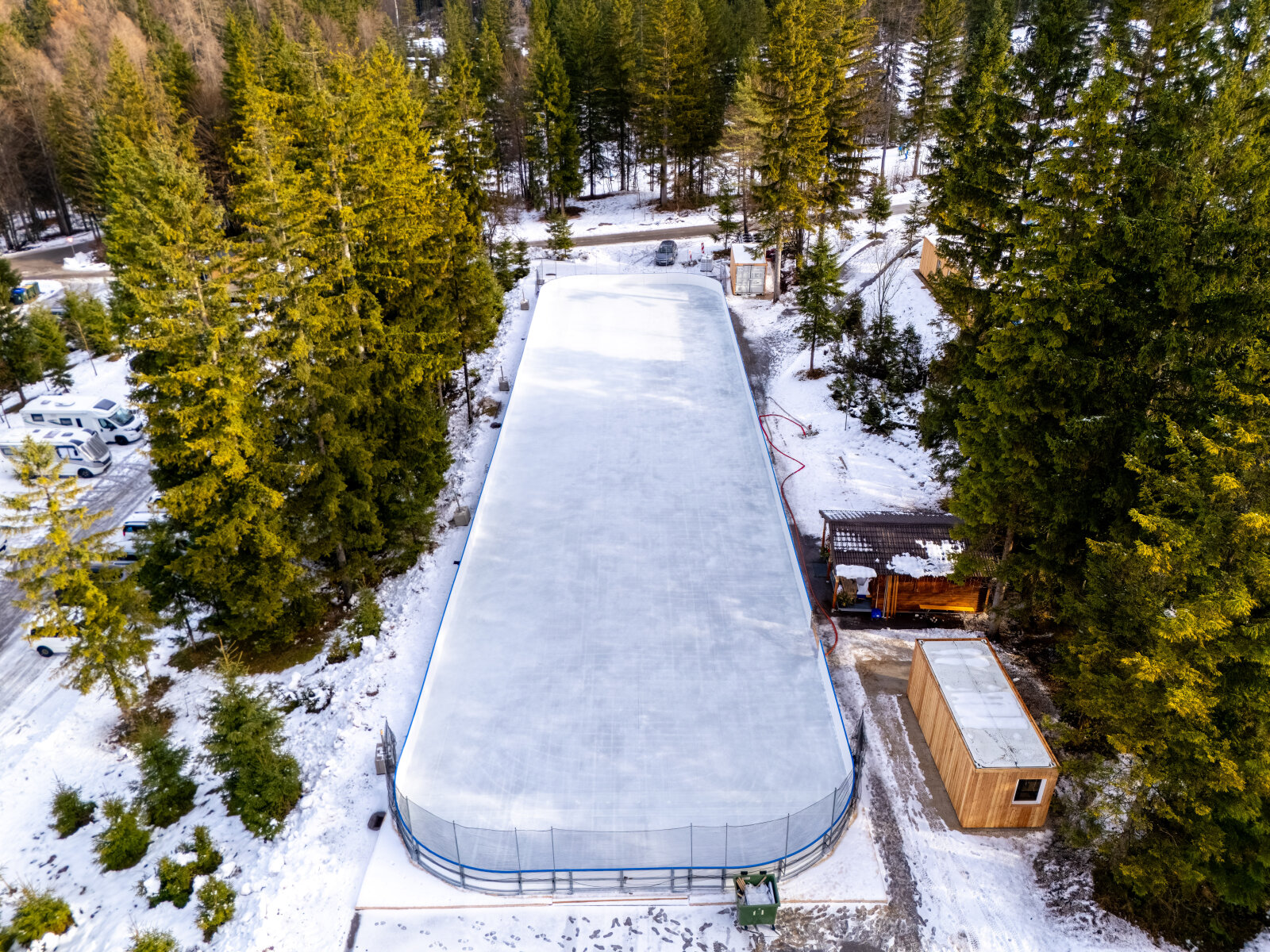 Korcsolyapálya Planicán