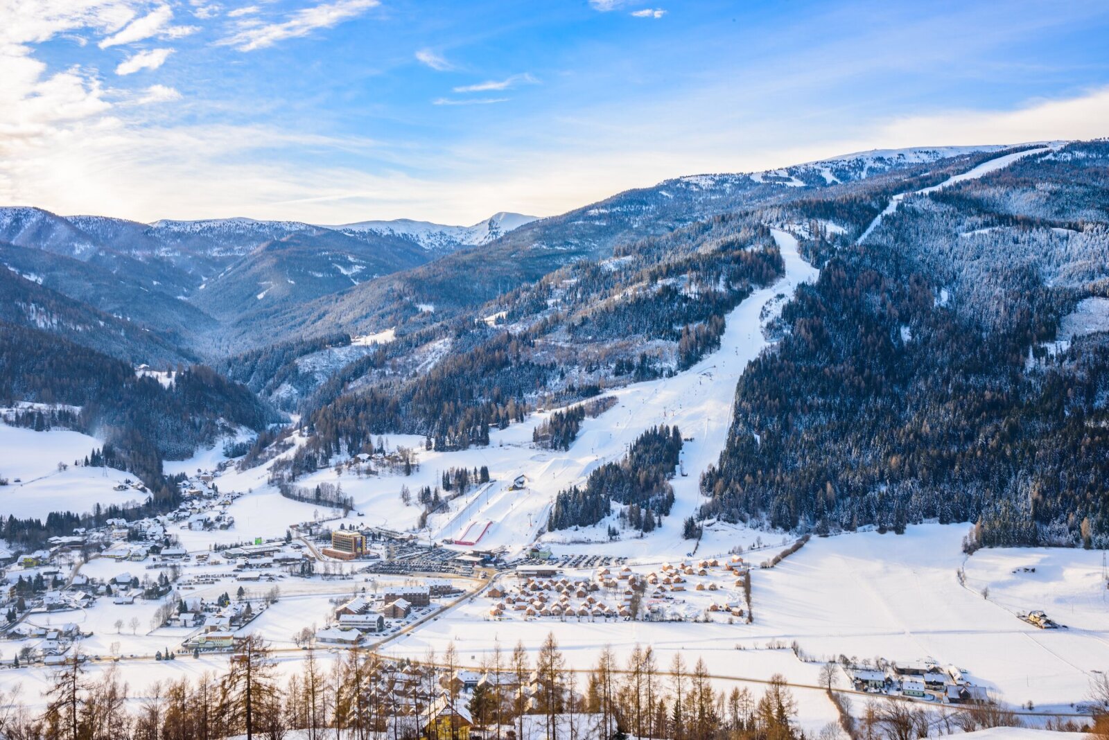 blick-auf-den-kreischberg-im-winter--c-tv-murau-rene-hochegger.jpg