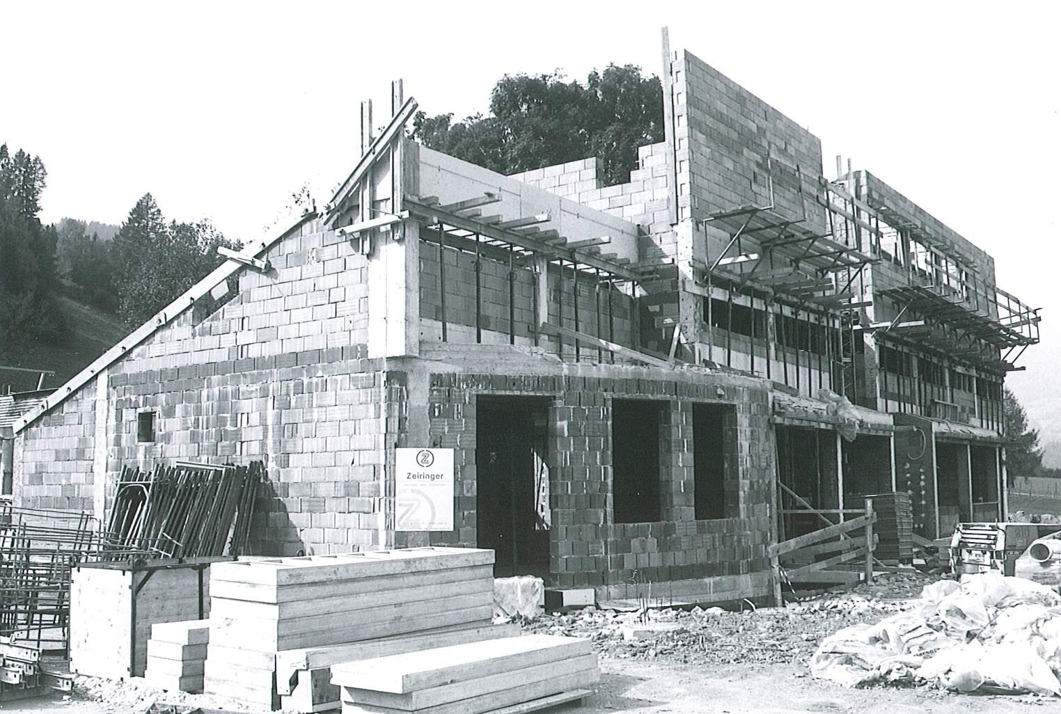 1992: az új völgyállomás építése