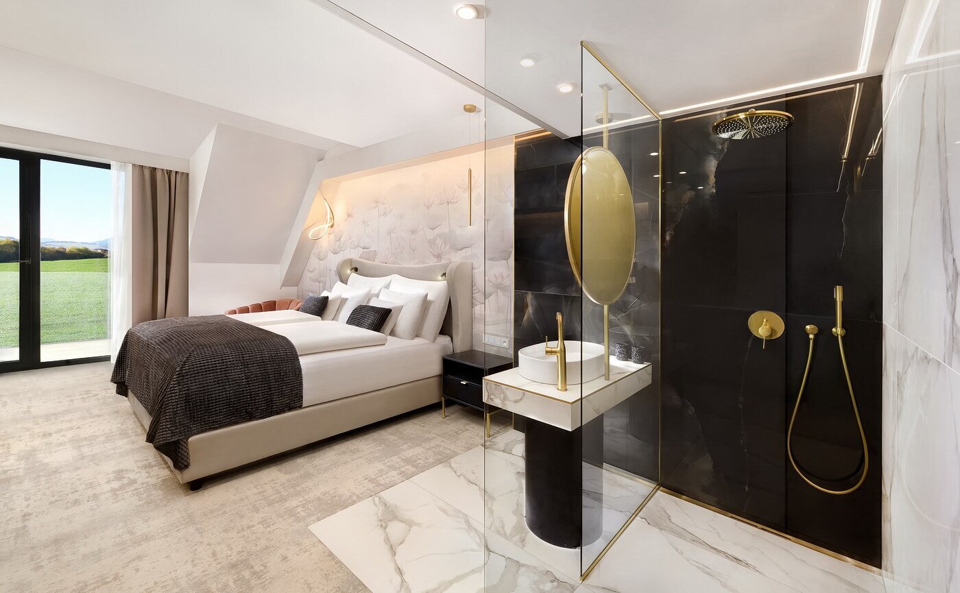 ensuite1.jpg