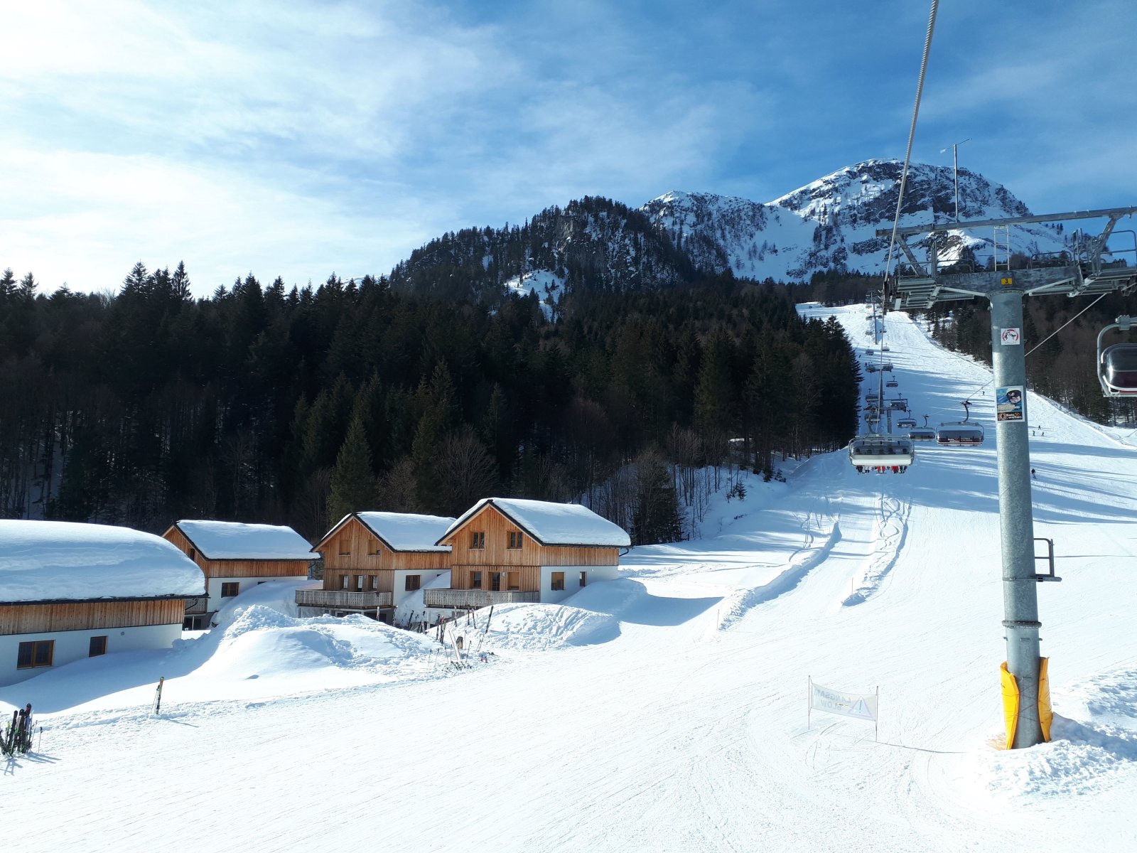 Ferienresort Altaussee-Loser - az új pályaszállás üdülőházai