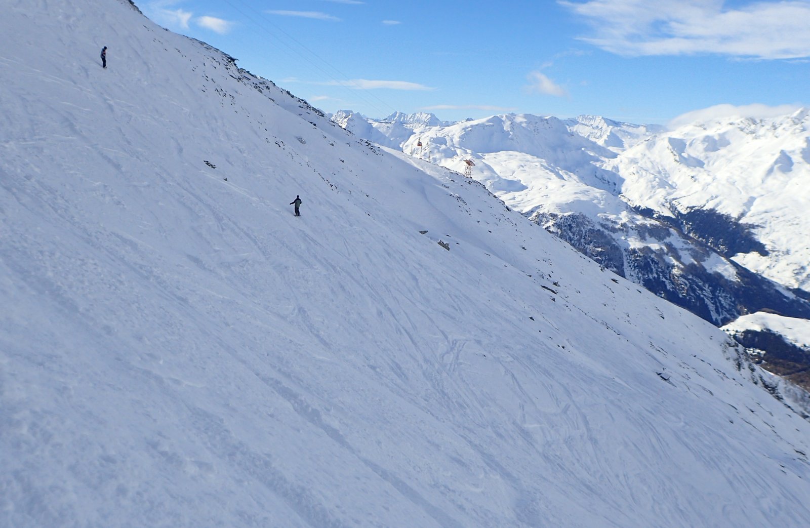 Offpiste a csúcsról.