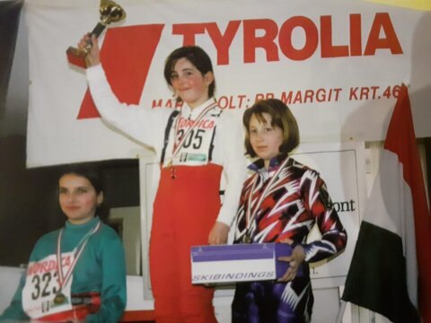 Amikor különvonat indításával több mint 700 gyermek rajtolhatott / Tyrolia Kupa Semmering 1999