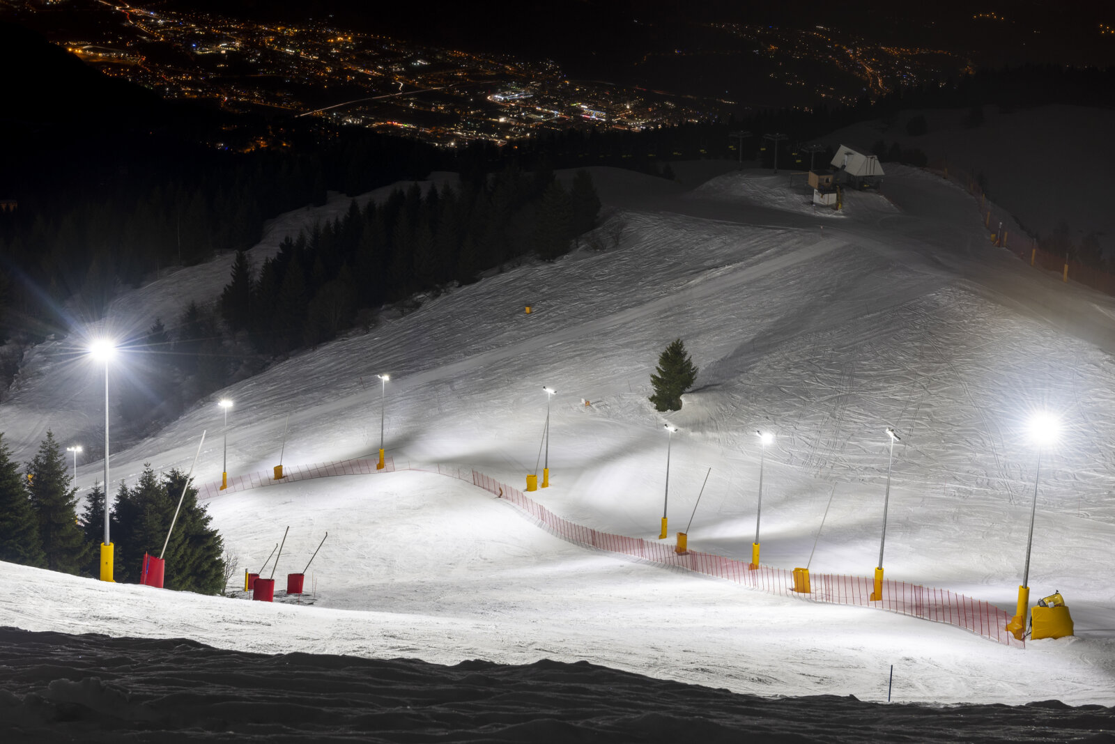 Slopes---Night-Ski-7.jpg