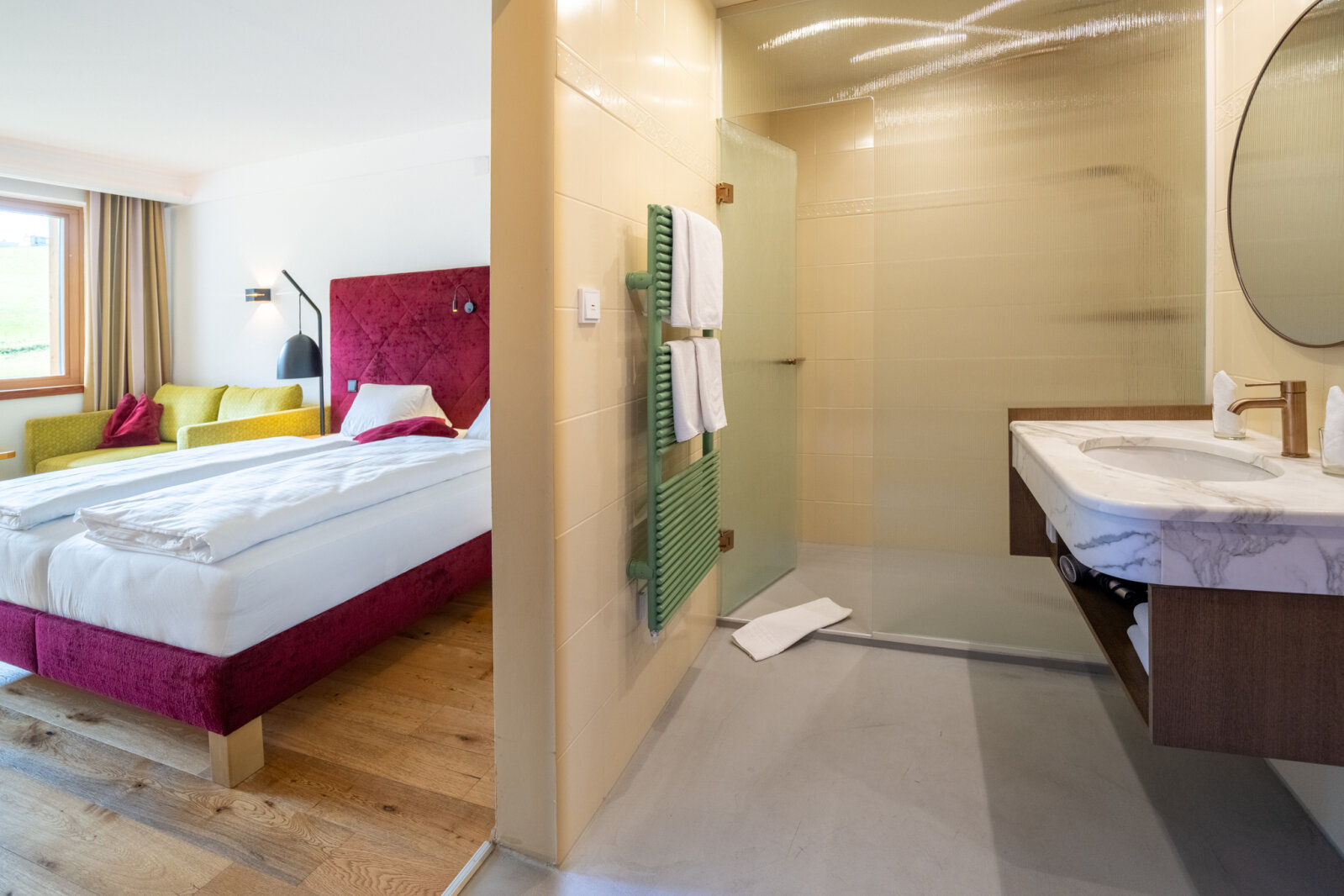 Familiensuite-by-Gert-Perauer.jpg