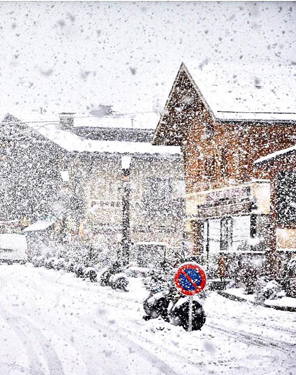 Chamonix, a hegyen már fél méter - fotó: facebook