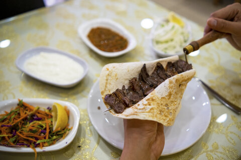 Gastronomy--Cag-Kebap-2.jpg
