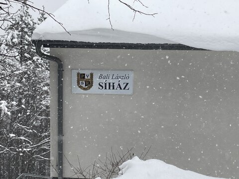 A PVSK felújított síháza | Fotó: Sudár András 2026.01.07.