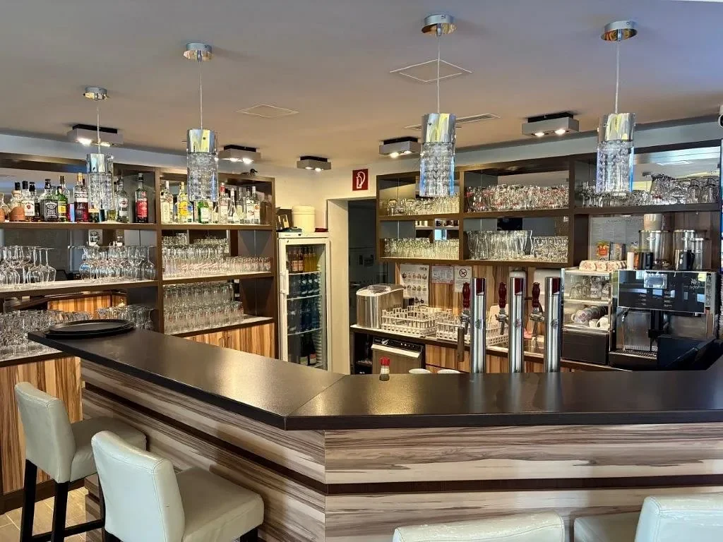 Bar1-web--msi---jpg.webp