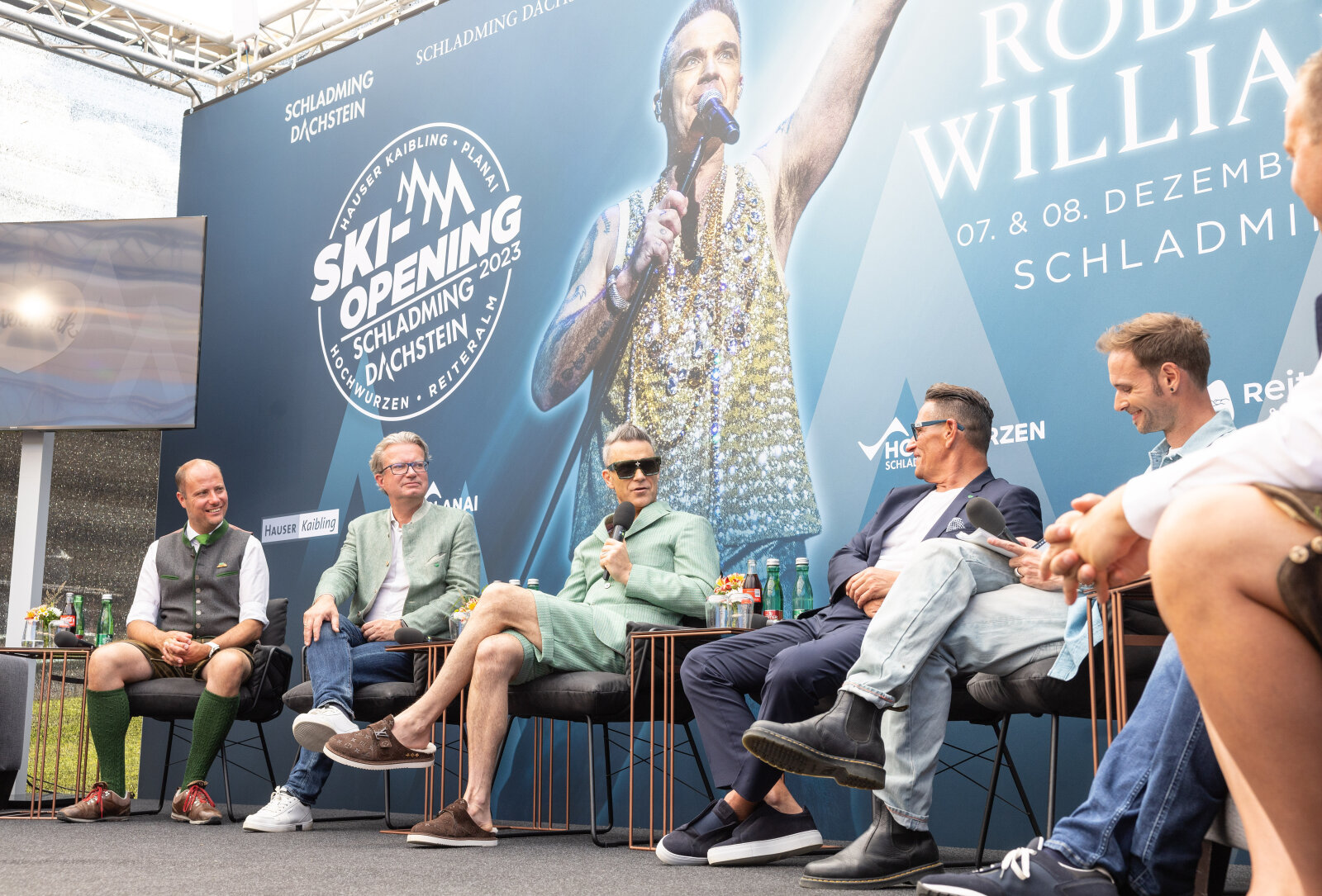 Sajtótájékoztatón nyilatkozik Robbie Williams | Fotó: Harald Steiner