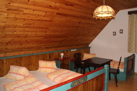 Zirbenhaus | 8-10 fős hagyományos berendezésű faház nagyméretű közös nappali-étkezővel