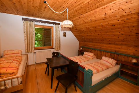 Zirbenhaus-Ferienhaus-Ferienwohnung-Ferienhaus-Kreischberg-10-09-2026-11-26-AM-2.png