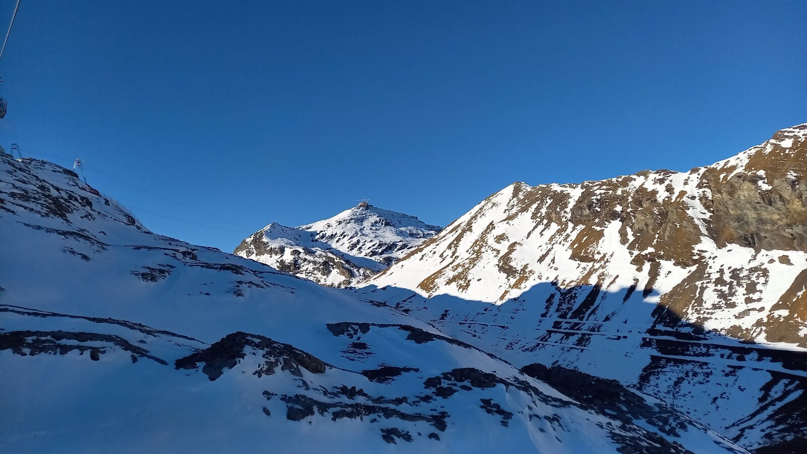 Azért itt látszik, hogy alig van hó 2600 méteren