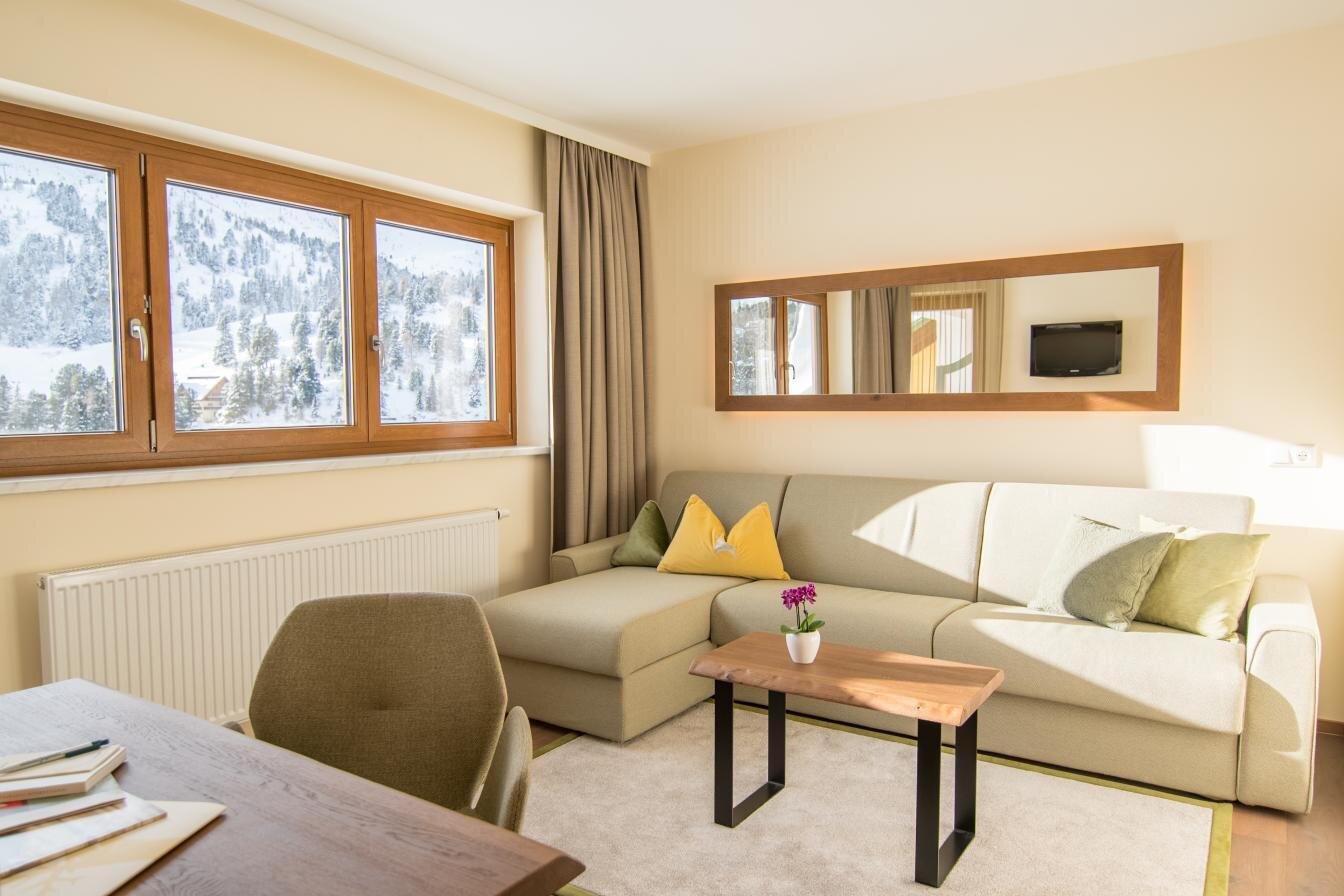 lakepano-suite08.jpg