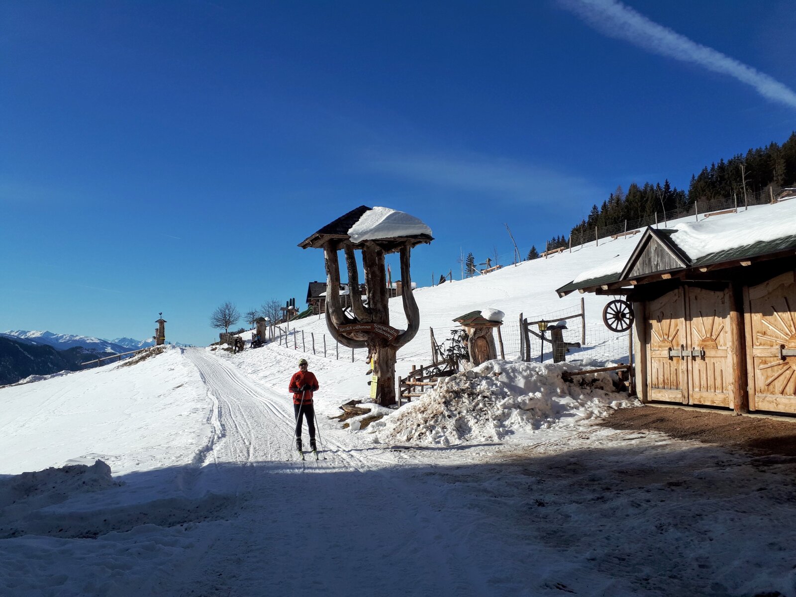 hutte-sifutas-erkezes.jpg