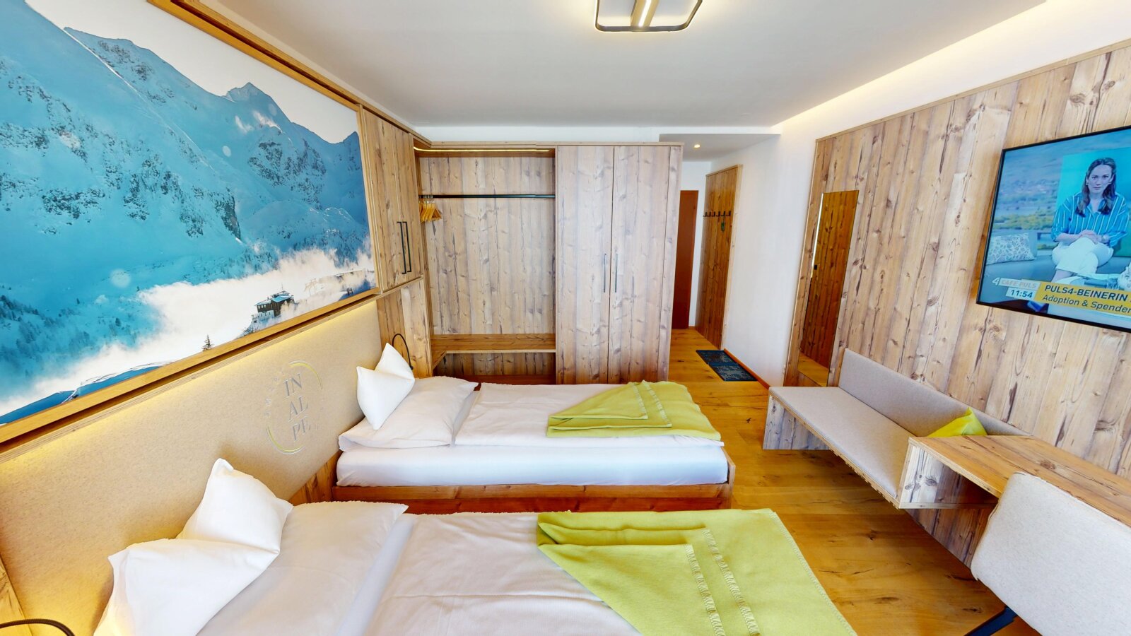 Doppelzimmer-04072025-130737.jpg