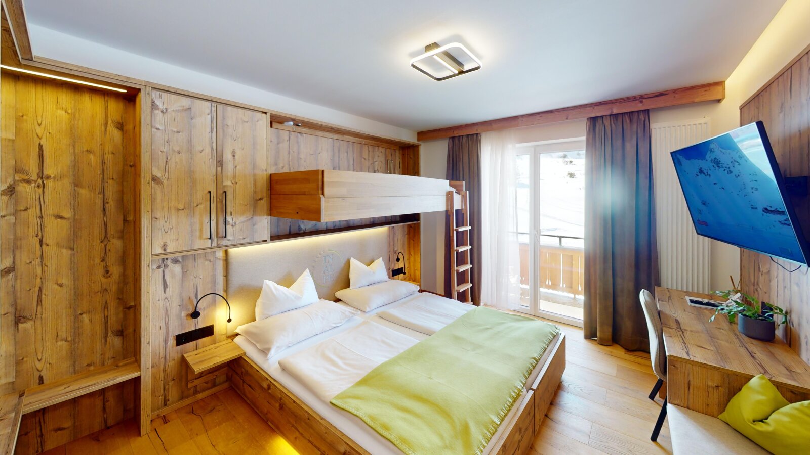 Doppelzimmer-3-Bedroom-2.jpg