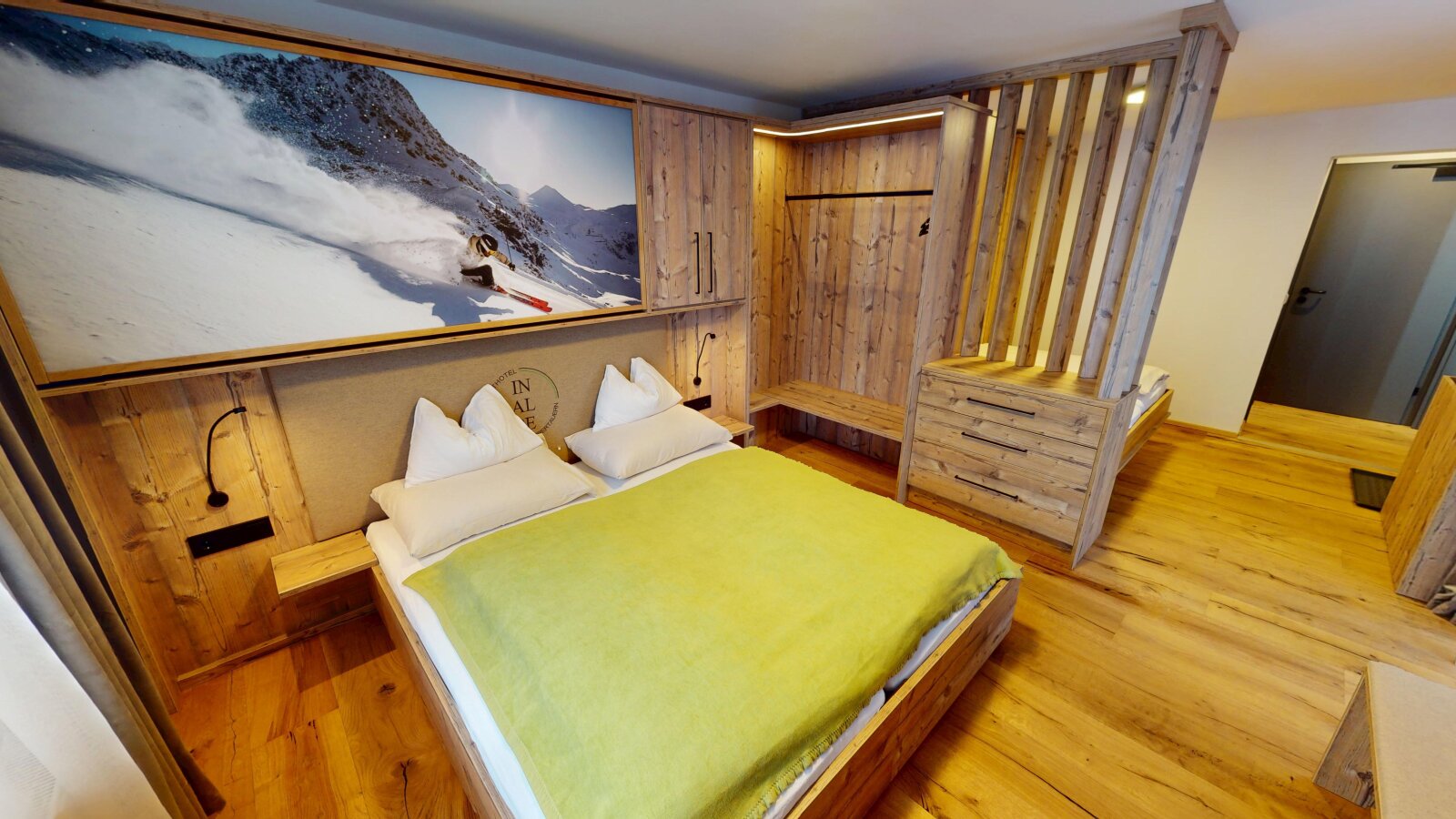 InAlpe-Morgensonne-201-Bett-1.jpg