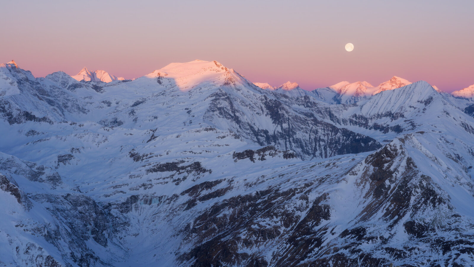 (b-j) Hoher Sonnblick (3106m), távolban a Großglockner (3798m), középen a Hocharn (3254m)