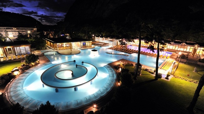 Lavey-les-Bains termálfürdő - Kattints a képre a nagyításhoz