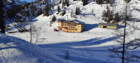 Tauplitz Alm plató, Hierzegger hütte