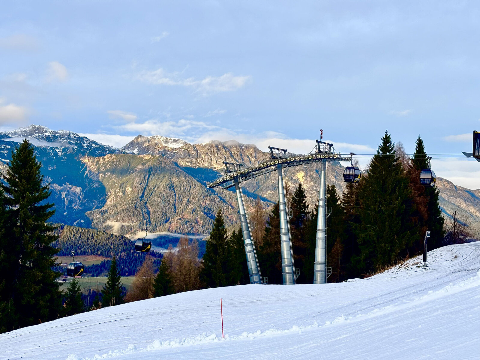 Idén átadták az új lifteket. Ski amadé síterepen: 1 síbérlet, 5 régió, akár 760 km pálya és 270 felvonó !