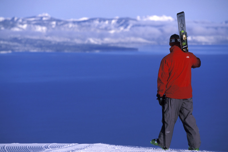 Ez valóban mennyei; kilátás Heavenlyből a Tahoe tóra - Fotó: Vail Resorts Inc - Kattints a képre a nagyításhoz