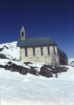 Szép kis templom Valloire közelében