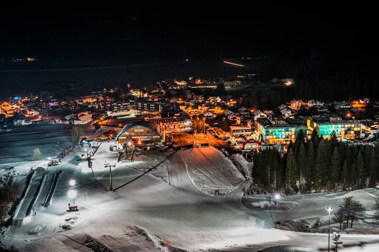 nassfeld-kaernten-nachtskilauf--oesterreich-piste-01.jpg