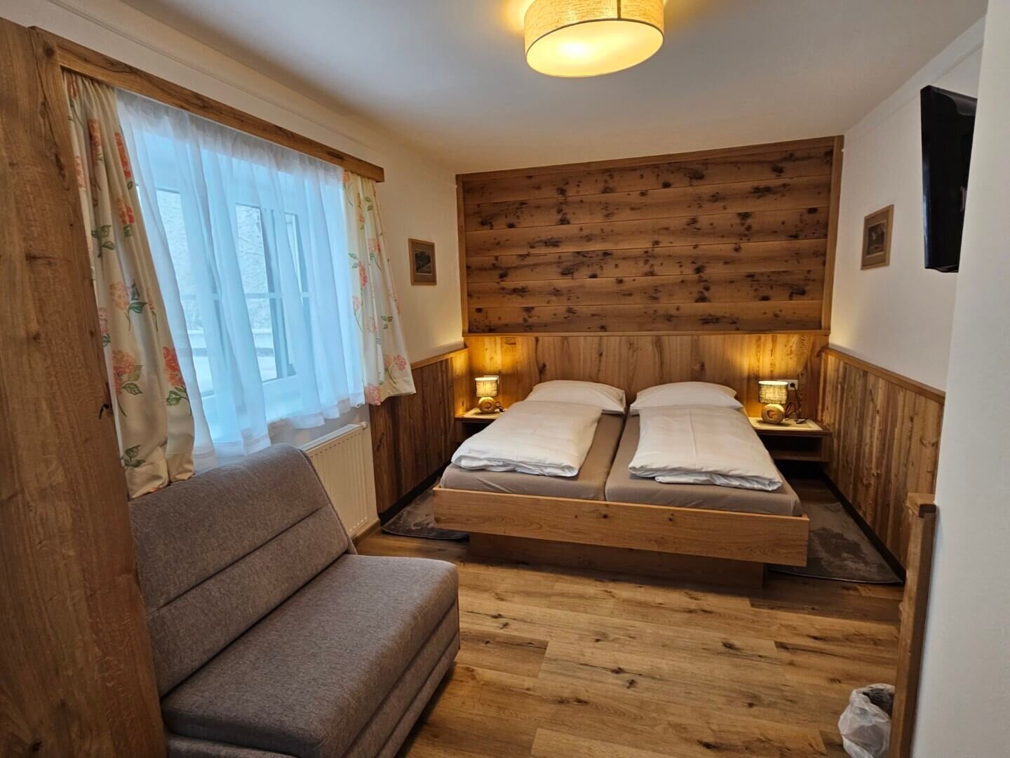 Schlafzimmer4.jpg