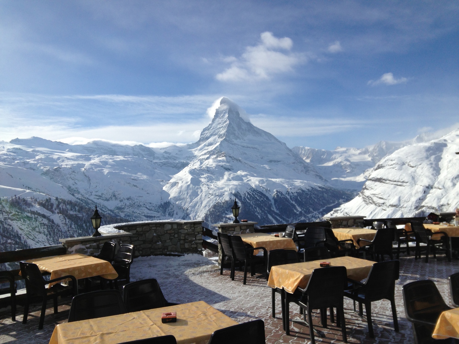 Kilátás a Matterhorn csúcsára - nem véletlenül ez a világ legtöbbet fotózott hegye.