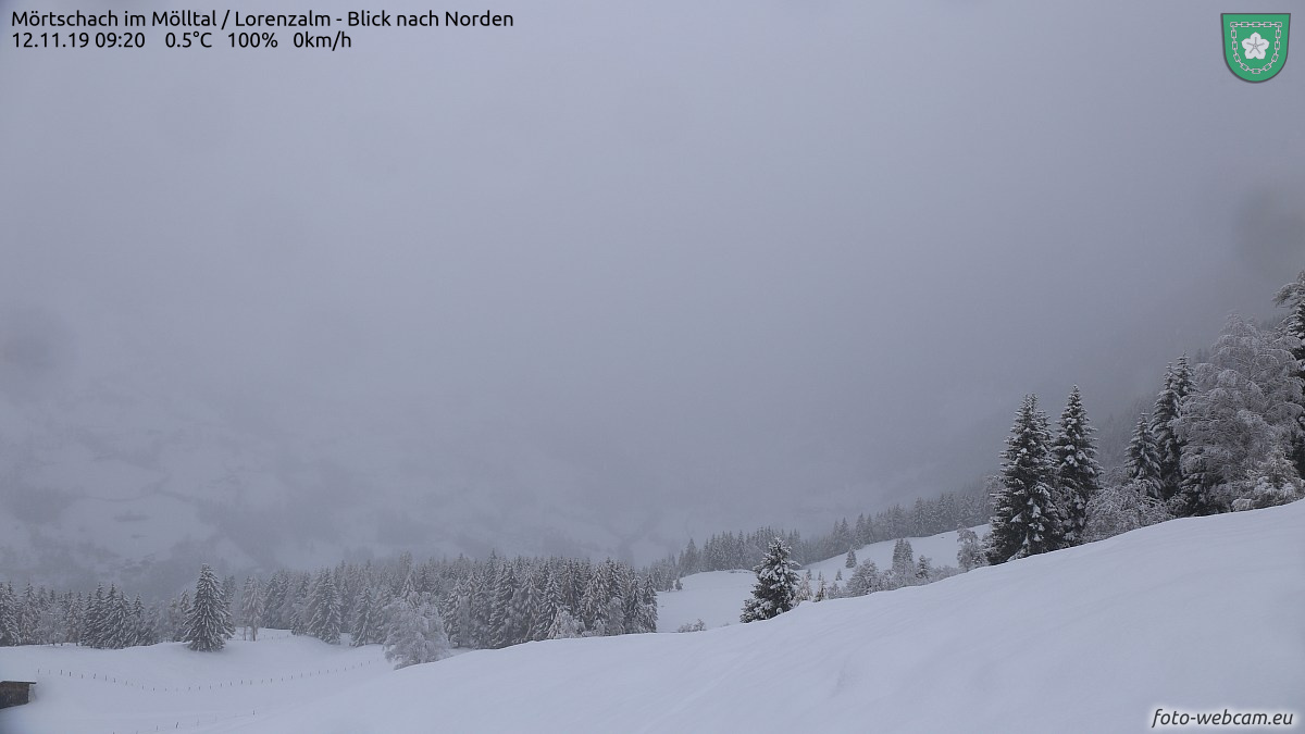 A magasabb karintiai hegyoldalak már szép havasak - Fotó: foto-webcam.eu