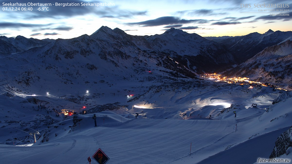 Obertauern ma reggel, a csütörtökihez hasonló álomidő várható az osztrák hegyekben, estétől regionálisan újabb hóesés jöhet - Fotó: foto-webcam.eu