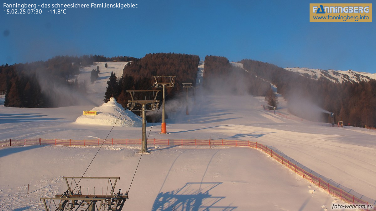 Szombat reggeli hóágyúzás Fanningbergen (Lungau) - Fotó: foto-webcam