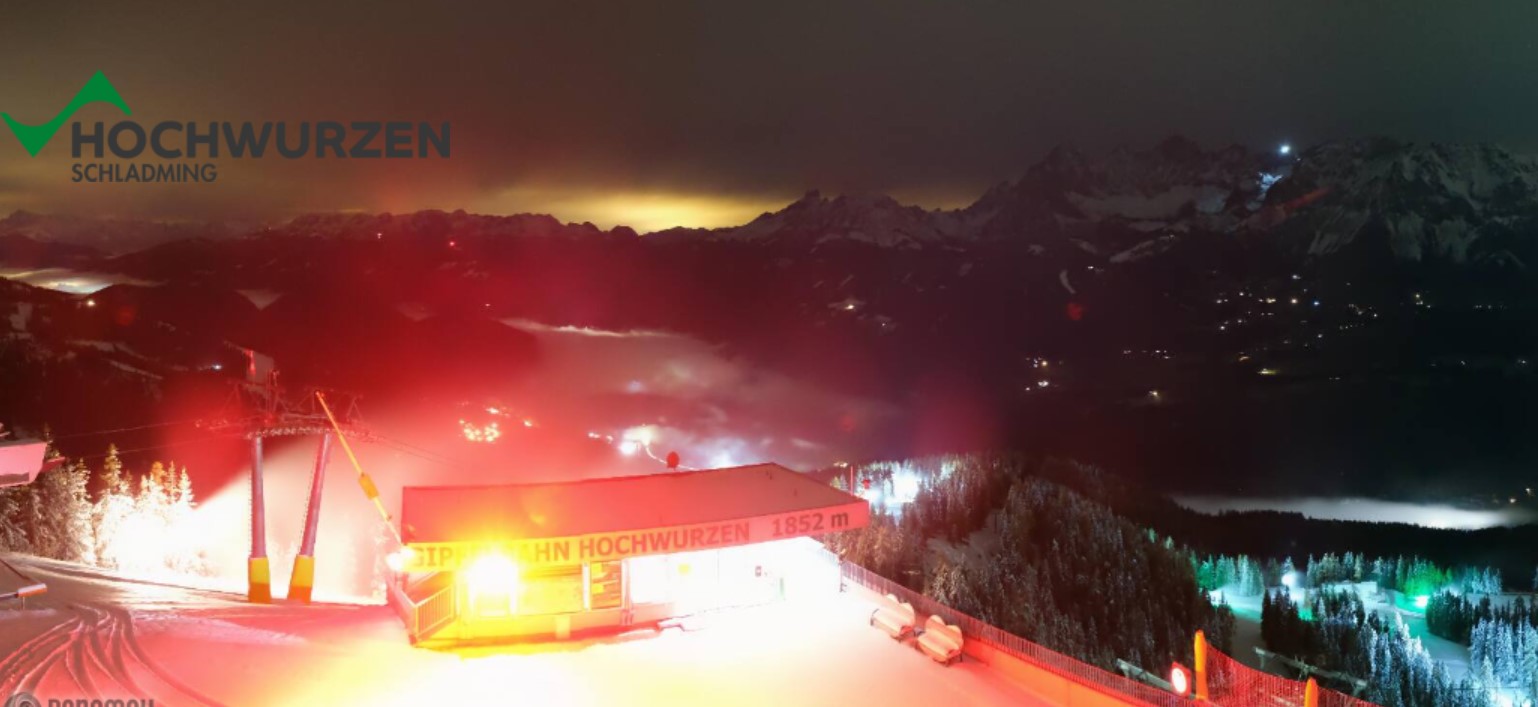 Szombat hajnali hóágyúzás Hochwurzenen (Schladming) - Fotó: panomax Szombat hajnali hóágyúzás Hochwurzenen (Schladming) - Fotó: panomax