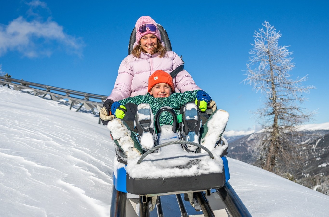 Turracher Hőhe: itt nem csak síelni lehet. Akár május elejéig is nyitva tarthatnak, igaz a végén már csak kevés pályával.