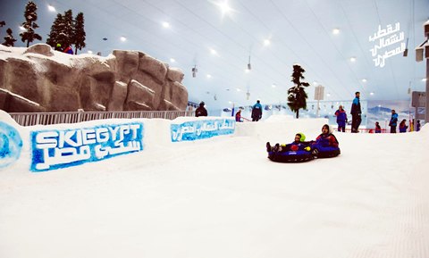 A síelés mellett hófánkozásra és szánkózásra is van lehetőség | Fotó: Ski Egypt / facebook