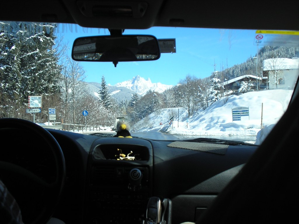 A Dachstein autóból nézve
