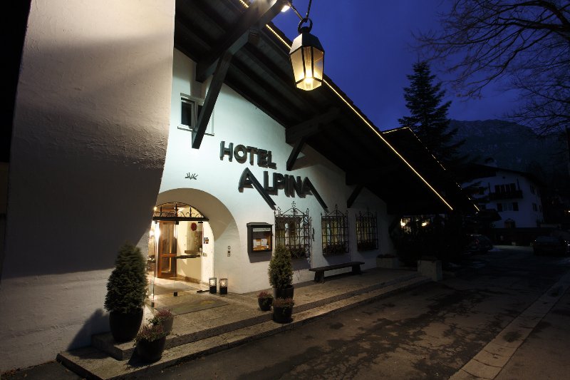 hotel-alpina-garmisch07.jpg