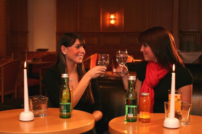 bar2.jpg