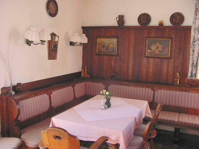 restaurant4.jpg