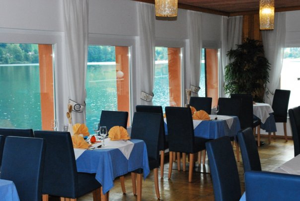 strandhotel-burgstaller-feldsee-11.jpg