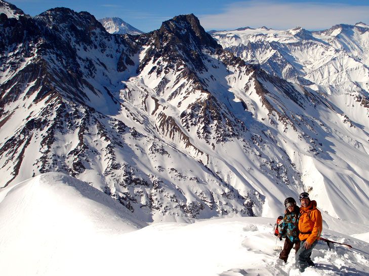 A hegyek és terek hatalmasak errefele - Fotó: Valle Nevado Ski Resort Chile