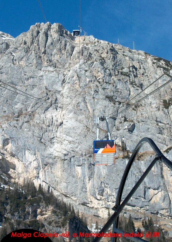 Marmolada-ra induló lift első szakasza