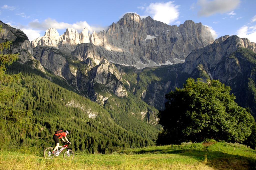 MTB-dolomiti-stars-1.JPG