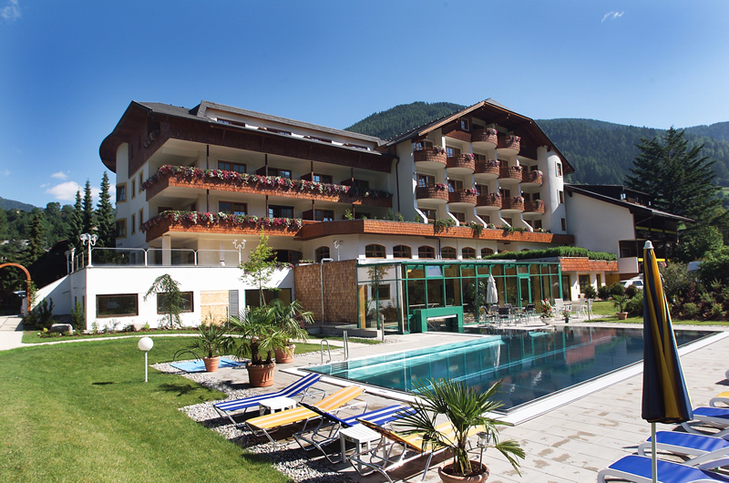 ferienhotel-kolmhof02.jpg