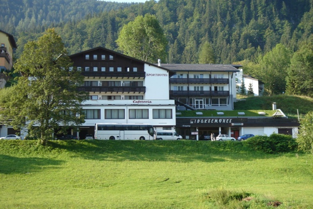 Sport-Hotel.jpg